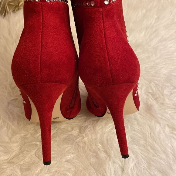 NWOT Jessica Simpson Women's Red Studded Pointed Toe Over Knee Boots Size: 9 - Picture 16 of 16